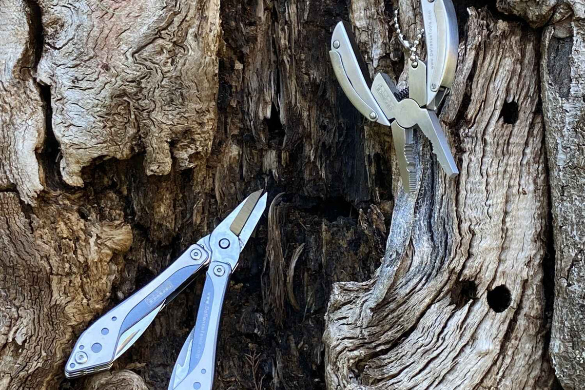 De-fiance Scissors Multi Tool & Pliers Keychain Combo